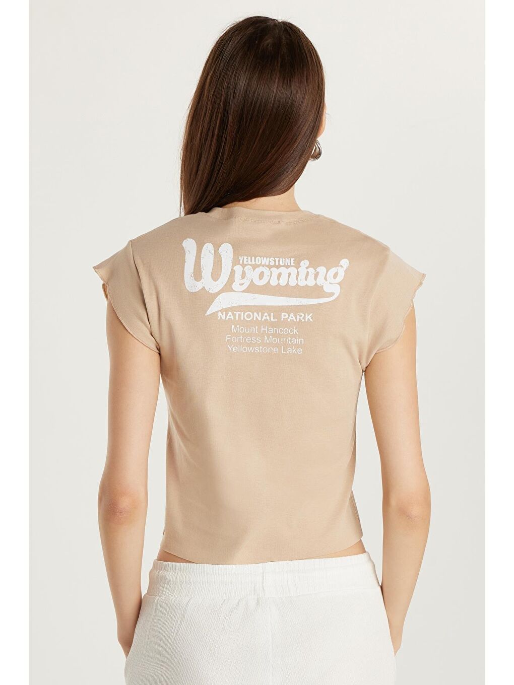 Kadın Slim Fit Ribanalı Baskılı %100 Pamuk Bisiklet Yaka Bej Tişört-4