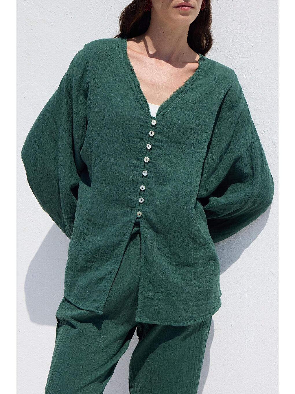 Yeşil Muslin Düğmeli Gömlek Zümrüt-3