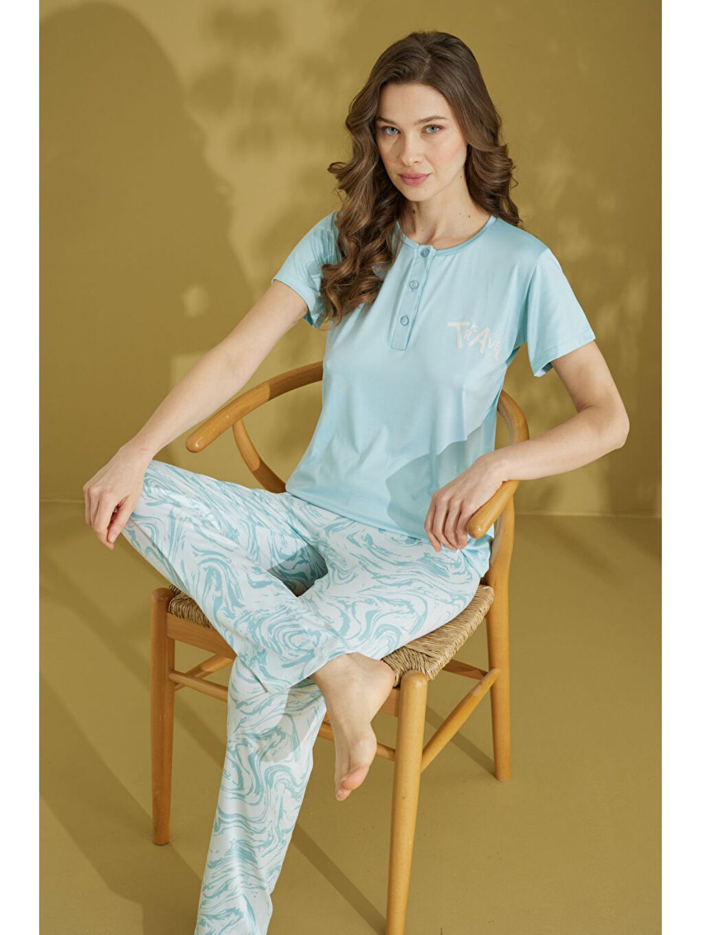 Mavi Puantiye Desenli V Yaka Pijama Takımı-1