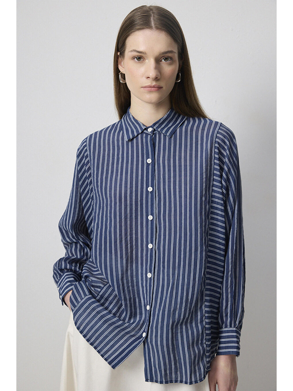Lacivert Çizgili Viskon Gömlek-1