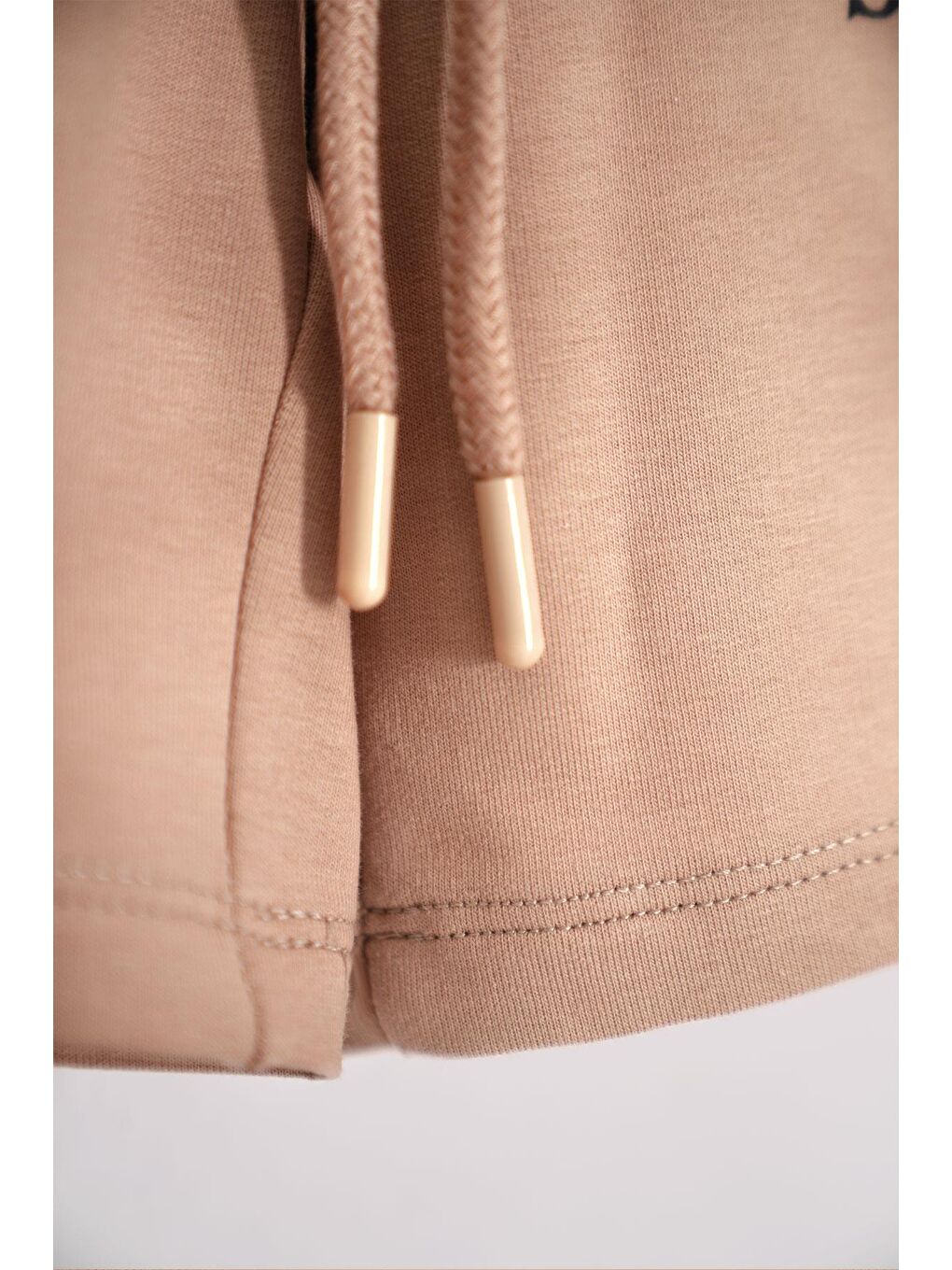 Bej Yazı Baskılı Bağcık Detaylı Vizon Renk Erkek Çocuk Kapri-3