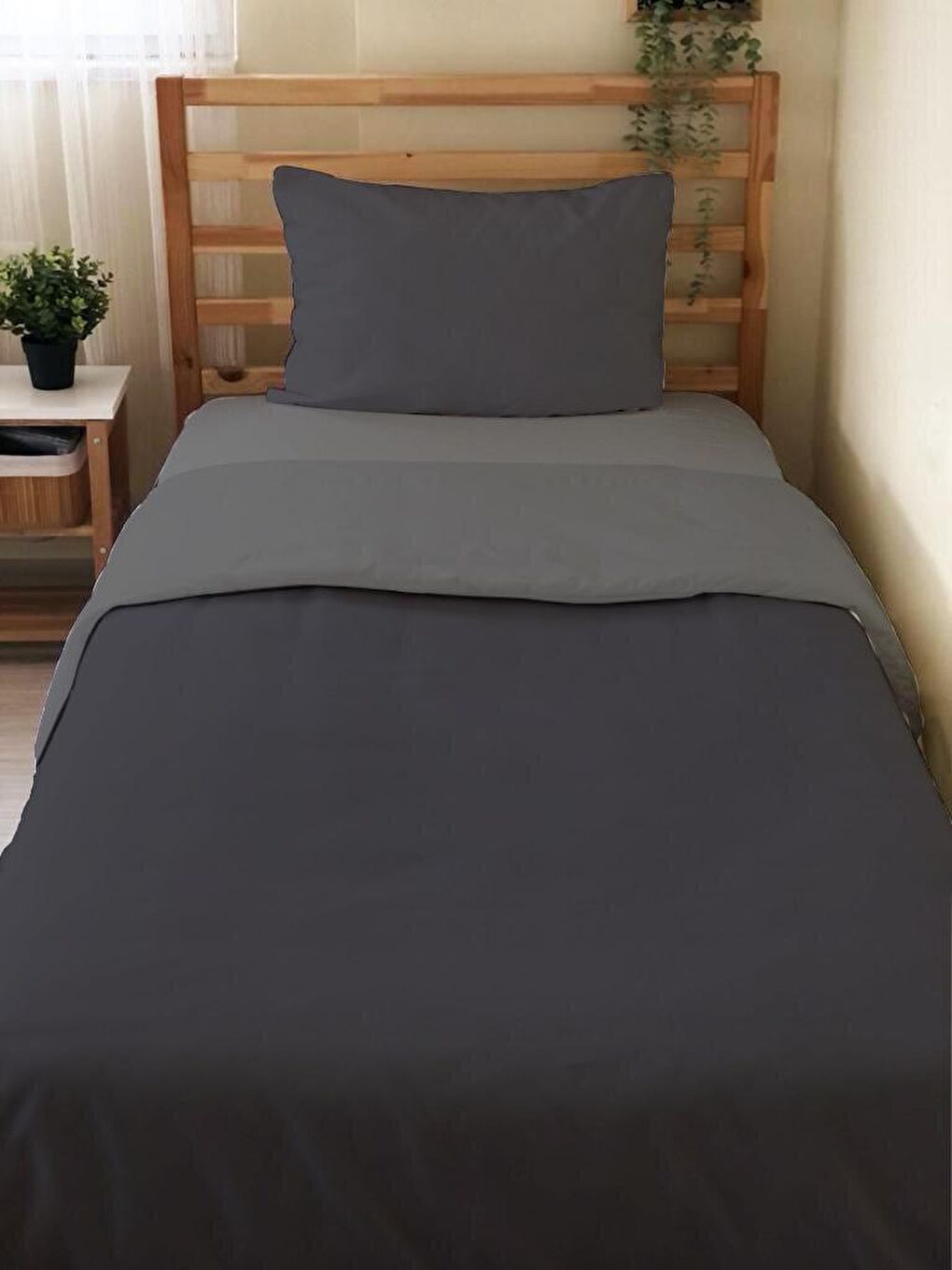 Karışık Çift Taraflı Düz Siyah Çarşafsız Takım Tek Kişilik Nevresim Takımı 160x220 Cm