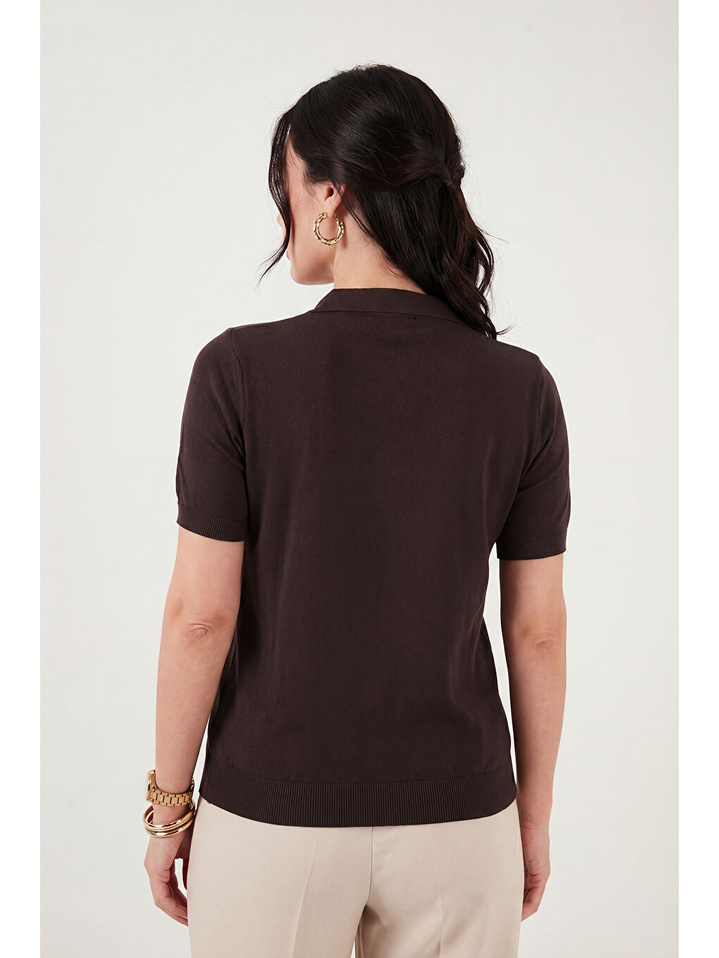Kahverengi Regular Fit Kısa Kollu Düğmeli Triko Polo Yaka Kadın Kazak 4617056-6