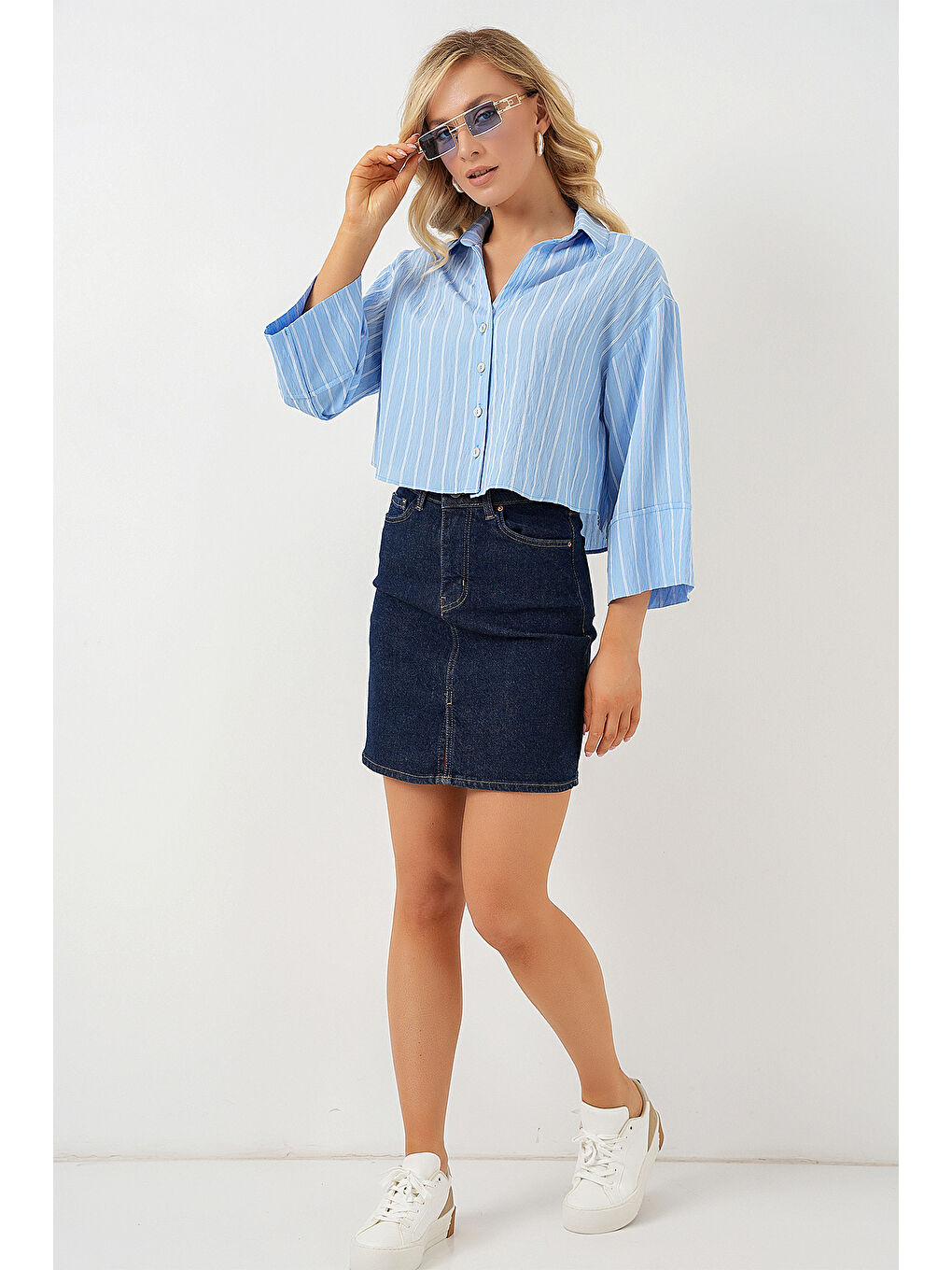 Kadın Çizgili Oversize Kısa Gömlek 20326 - Mavi-1