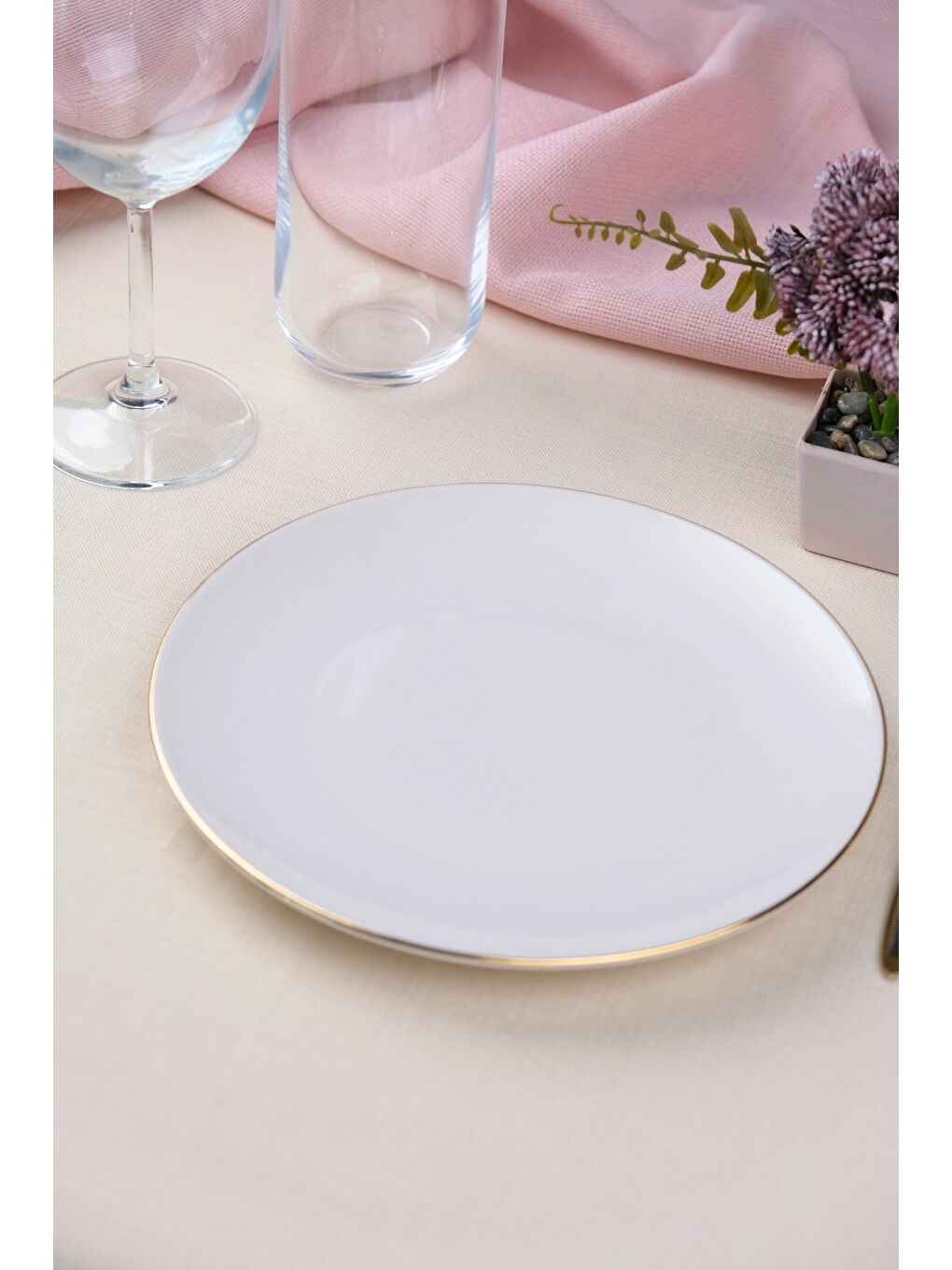 Ekru Porselen Altın Yaldız Pasta Tabağı 20,50cm Tekli-1