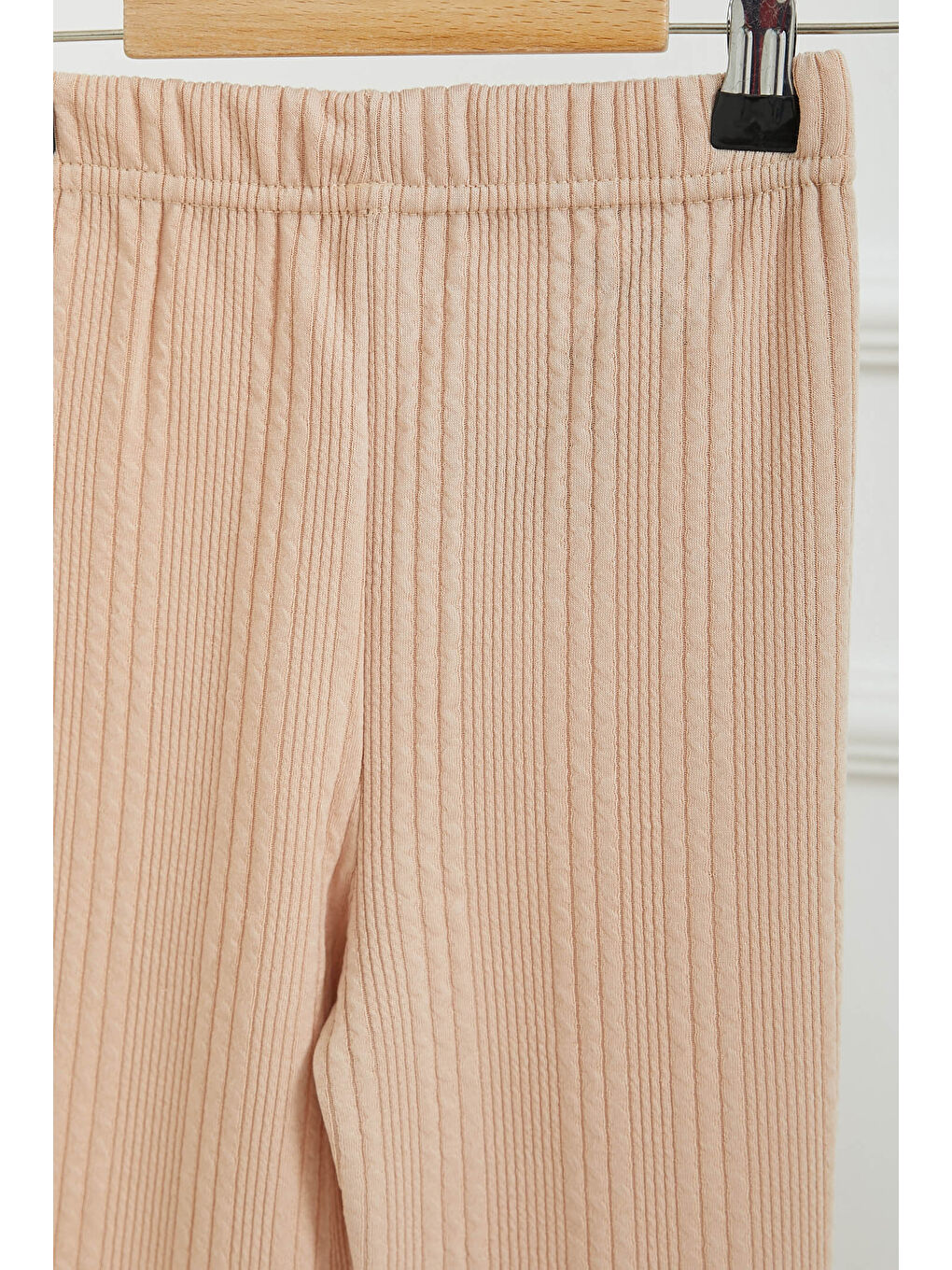 Kız Çocuk Bej Kız Çocuk Örgü Detay Dokulu İspanyol Paça Tayt - 26850-1