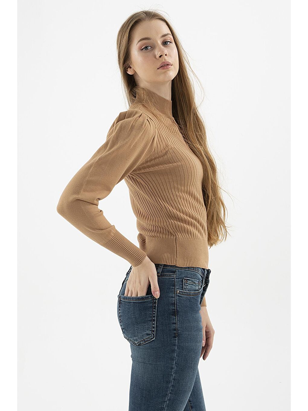 Fashion Friends Camel-Kahverengi Yarım Balıkçı Yaka Pencere Detaylı Fitilli Slim Fit Triko Kadın Kazak 23K0397K1 - 3