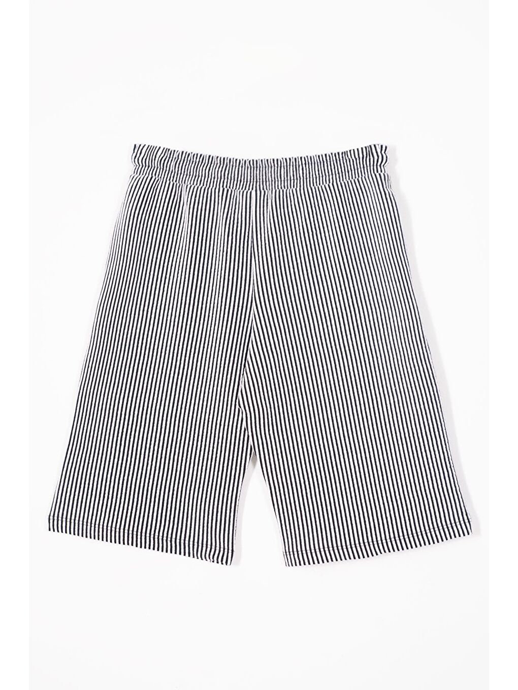 Beli Lastikli Cep Detaylı Çizgili Siyah Renk Erkek Çocuk Şort-3
