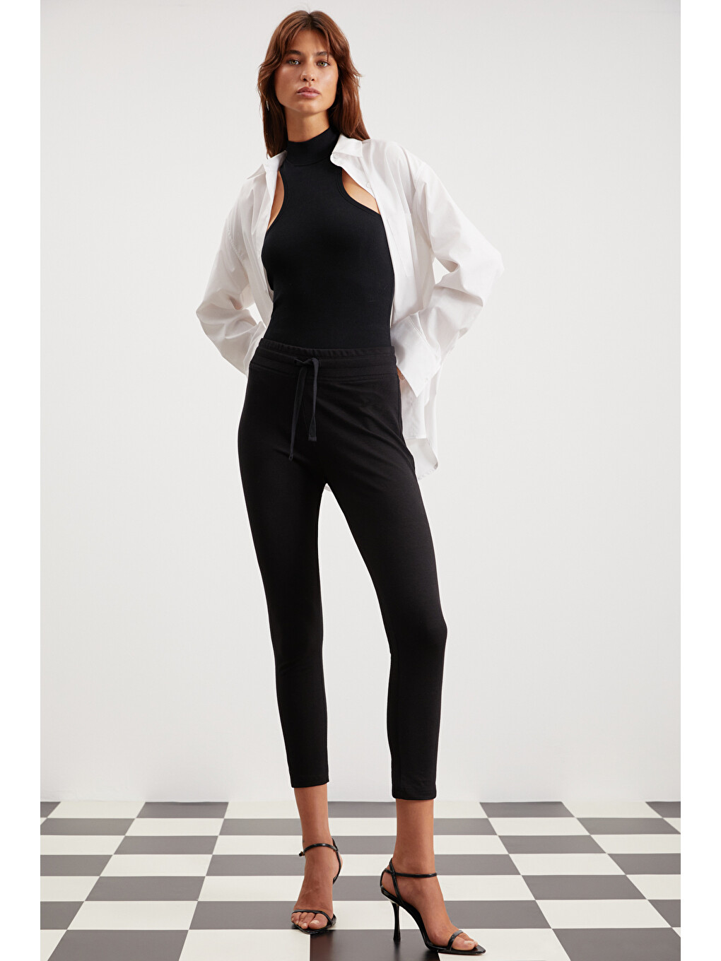 Judy Kadın Slim Fit Beli Lastikli Bağlamalı Basic Siyah Tayt