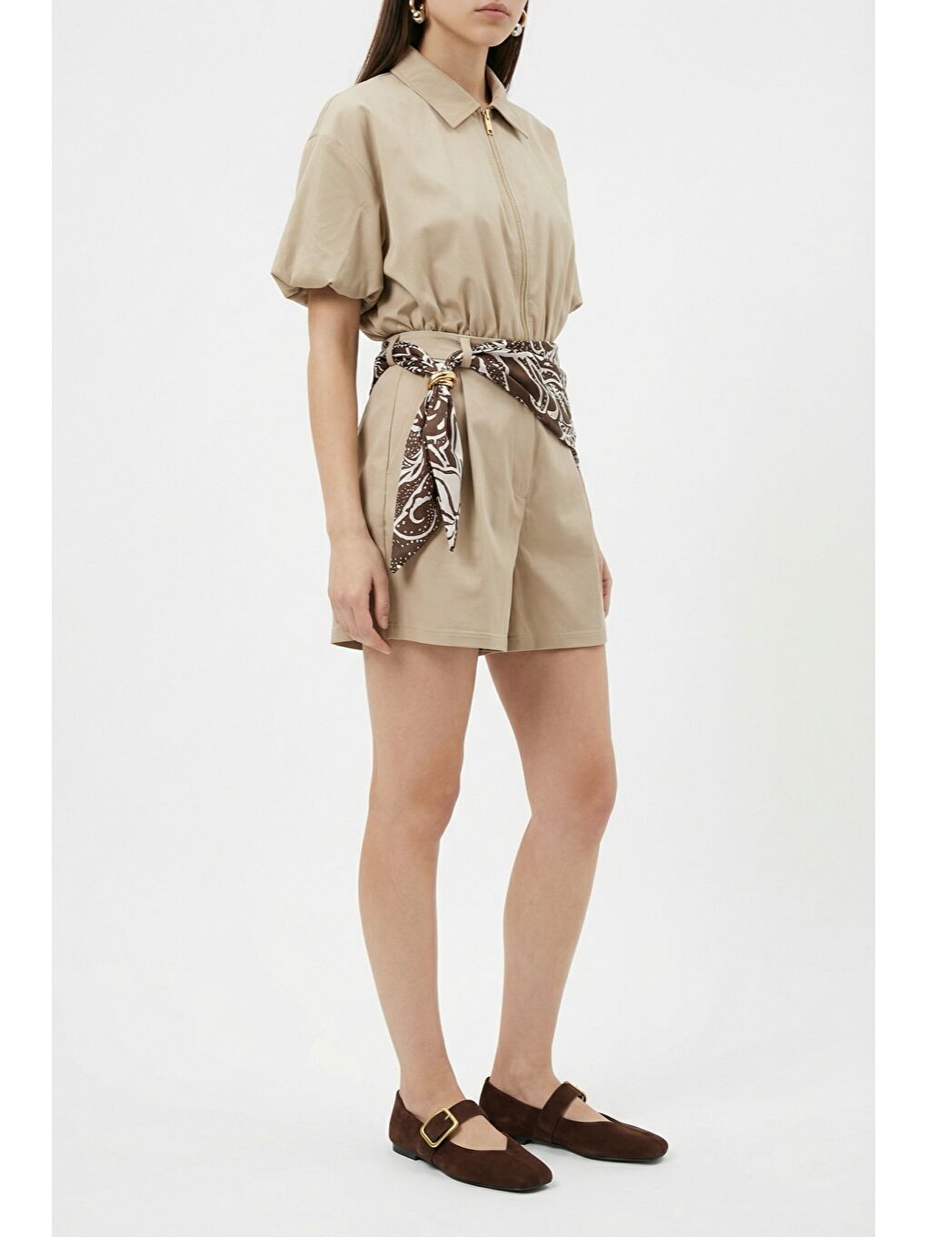 Yüksek Bel Fularlı Mini Şort Bej-3