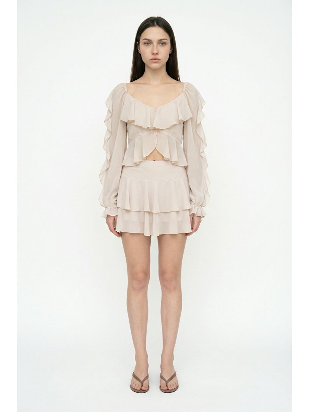 Fırfırlı V Yaka Şifon Bluz Bej