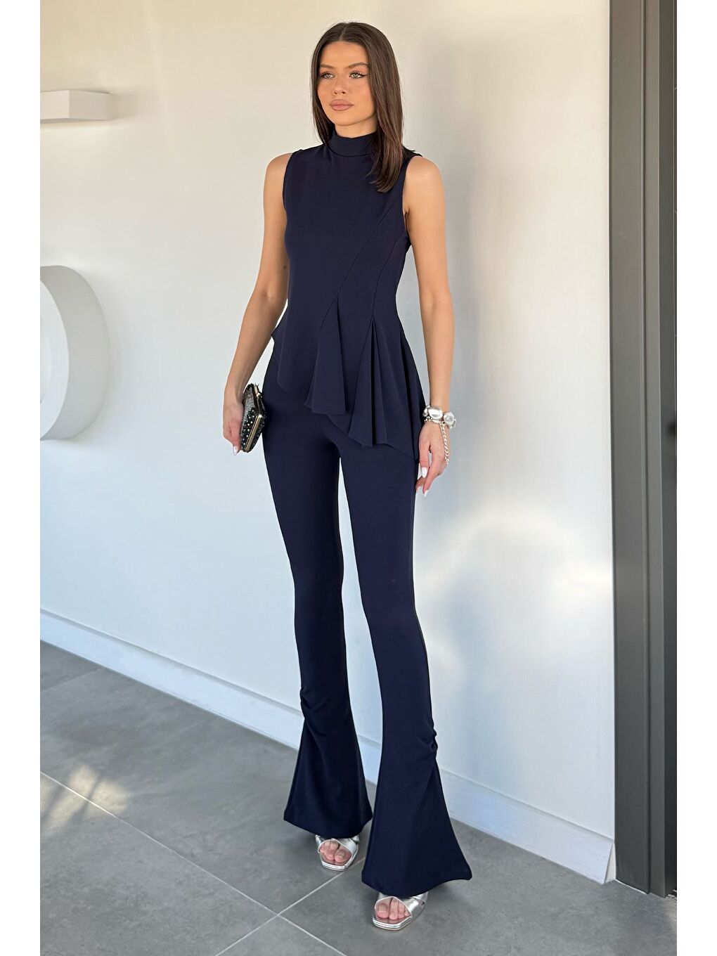 Lacivert Kadın Dik Yaka Bluz Bel Lastikli Paça Büzgülü Pantolon İkili Takım-2