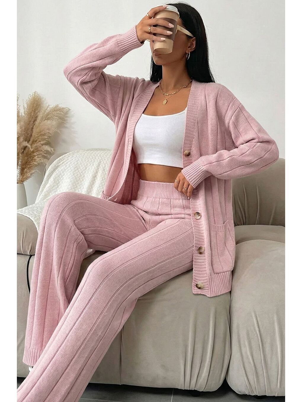 Pembe Kadın Ön Düğmeli Kendinden Çizgi Desenli Triko Hırka Pantolon İkili Takım-1