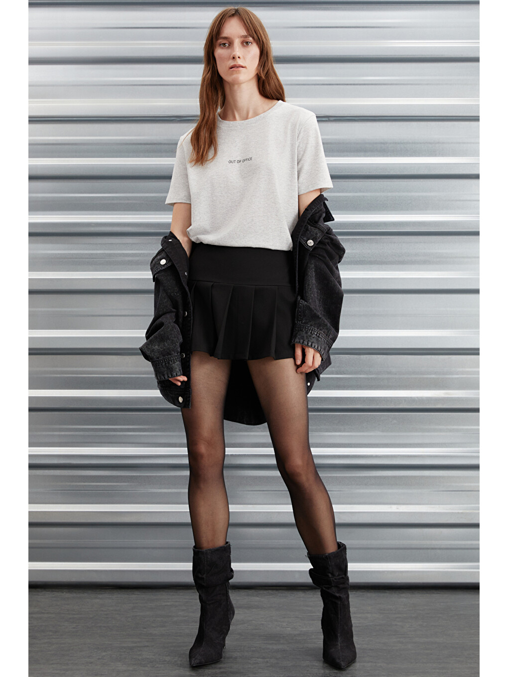 Glenda Kadın Nakış İşlemeli Regular Fit %100 Organik Pamuklu Örme Bisiket Yakalı Gri Melanj T-shirt-2