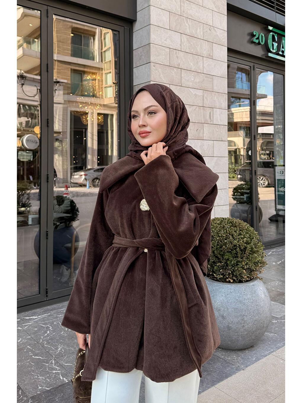 Kadın Kruvaze Yaka Pelüş Ceket Kahverengi-1