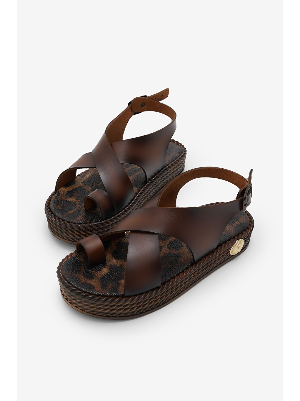 Kahverengi Kadın Taba Poli Taban Rahat Kalıp Çapraz Bantlı Parmak Arası Sandalet-1