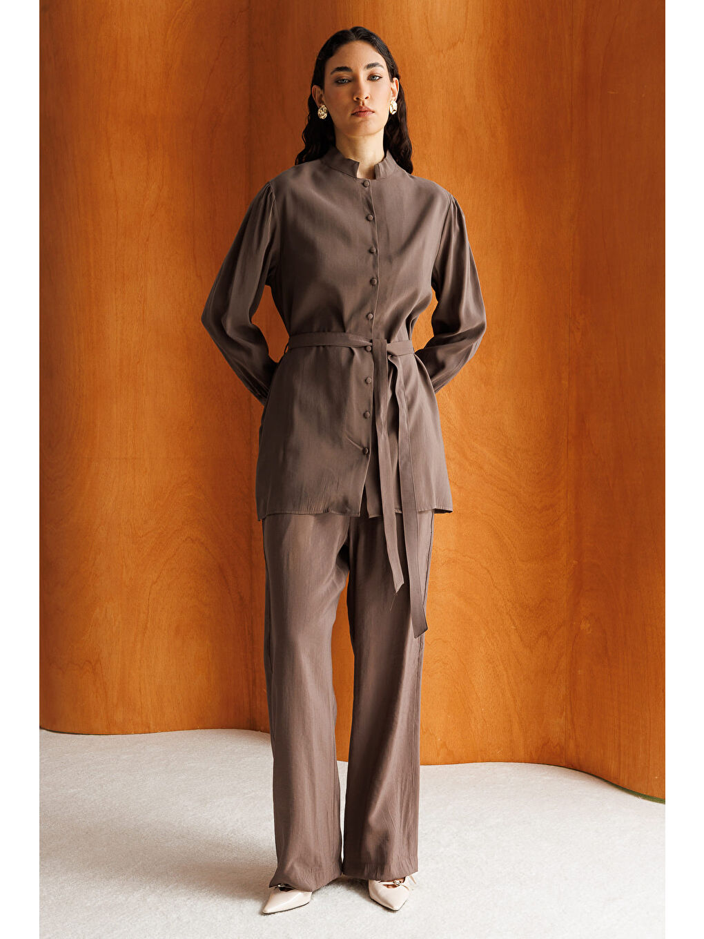 Hakim Yaka Modal Dokulu Kahverengi Tunik-1