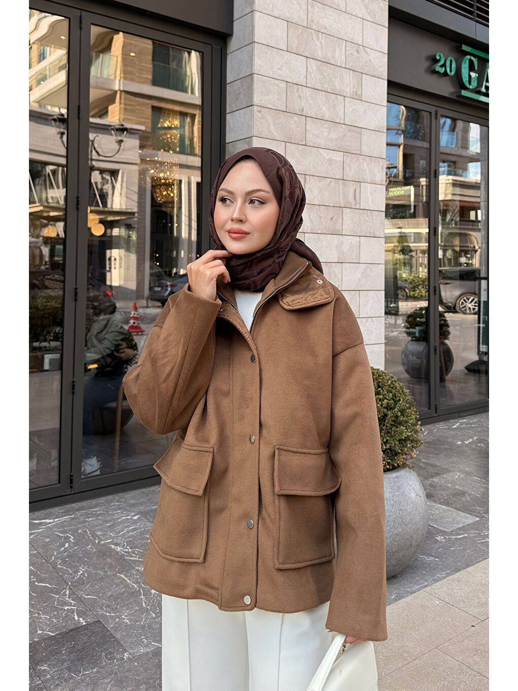 Kahverengi Kadın Yakası Lastik Detaylı Ceket Taba-2