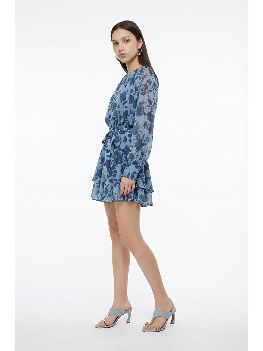 Çiçek Desenli Bağcıklı Mini Elbise Mavi-1