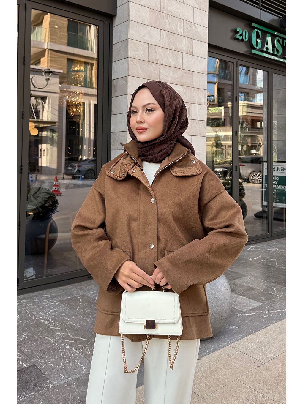 Kahverengi Kadın Yakası Lastik Detaylı Ceket Taba-4