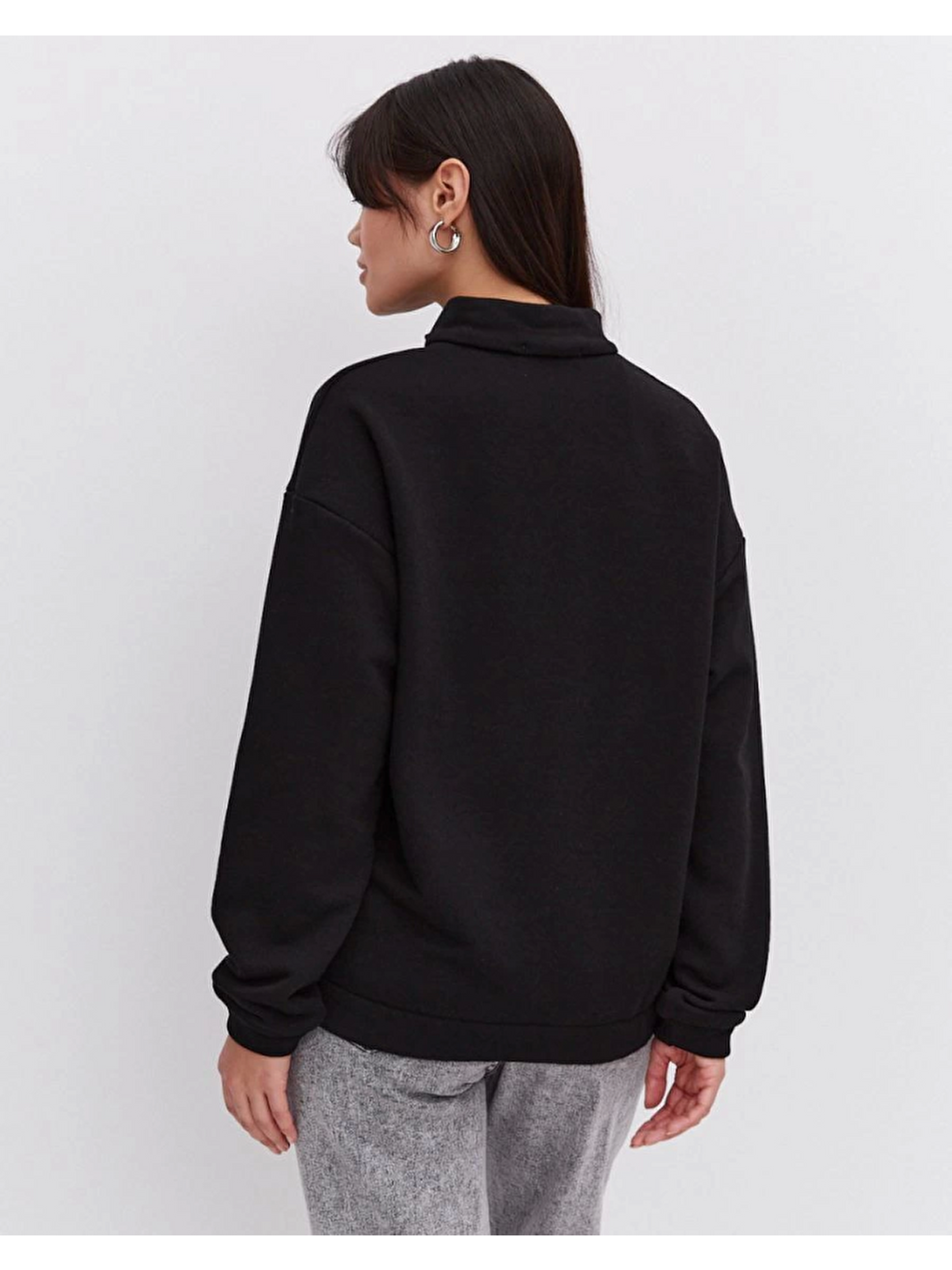 Oversize Yarım Farmuarlı Yakalı Basic Sweatshirt - Siyah-1