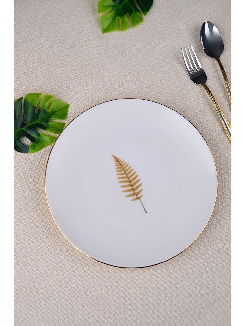 Karışık Porselen Natura Fern Altın Yaldız Pasta Tabağı 20,50cm Tekli-1