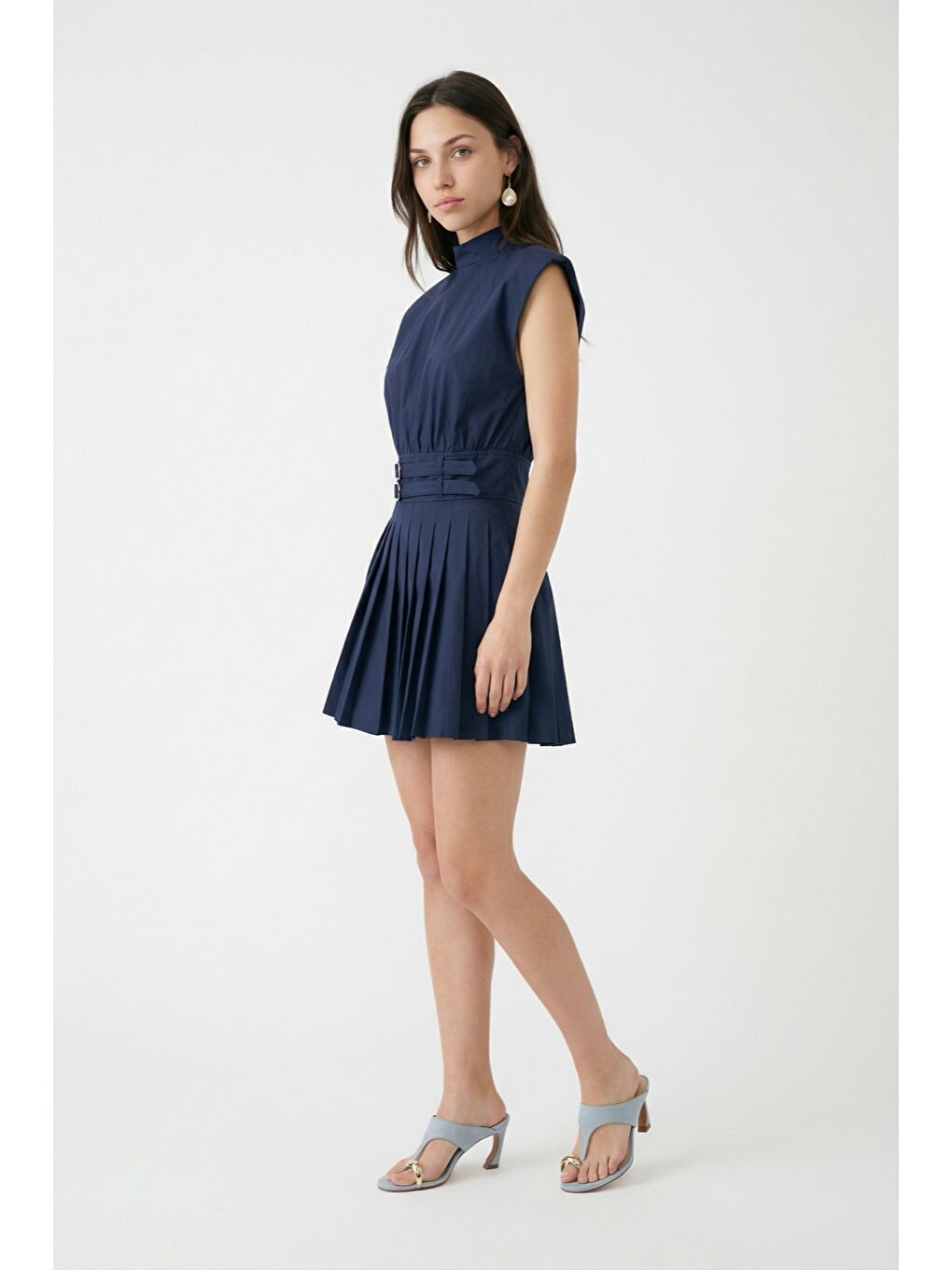 Vatkalı Dik Yaka Pileli Mini Elbise Lacivert-1