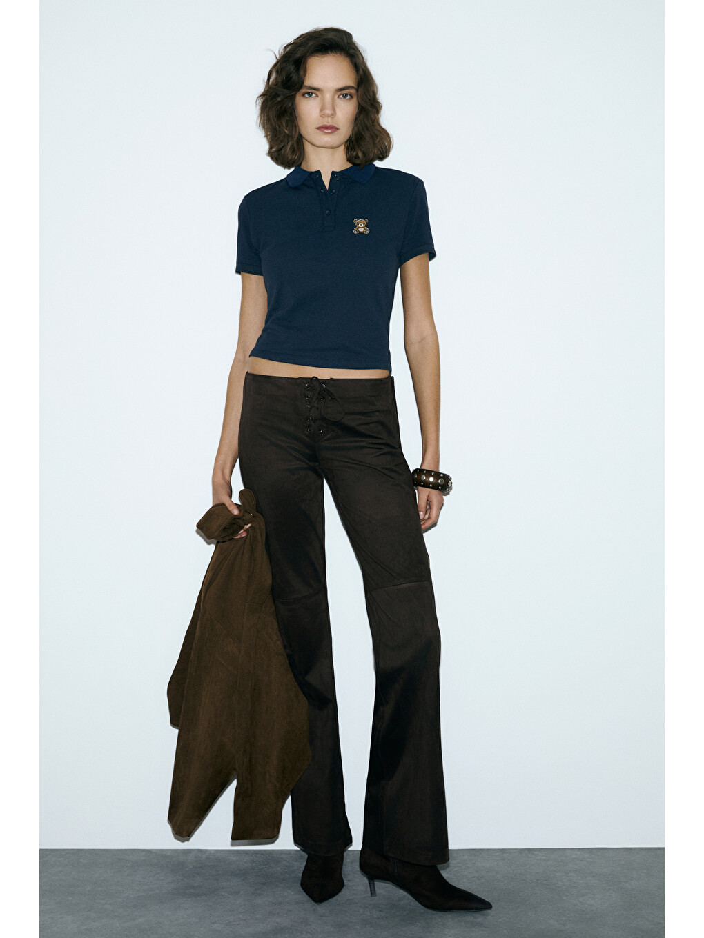Solvıa Kadın Polo Yaka Patlı Düğmeli Kısa Kollu Önde Nakış Detaylı Crop Lacivert T-shirt-3