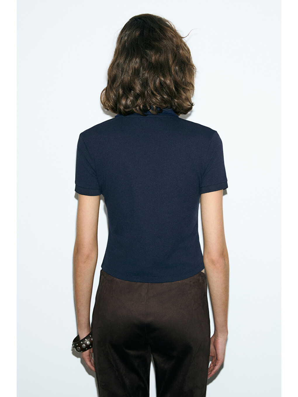 Solvıa Kadın Polo Yaka Patlı Düğmeli Kısa Kollu Önde Nakış Detaylı Crop Lacivert T-shirt-4