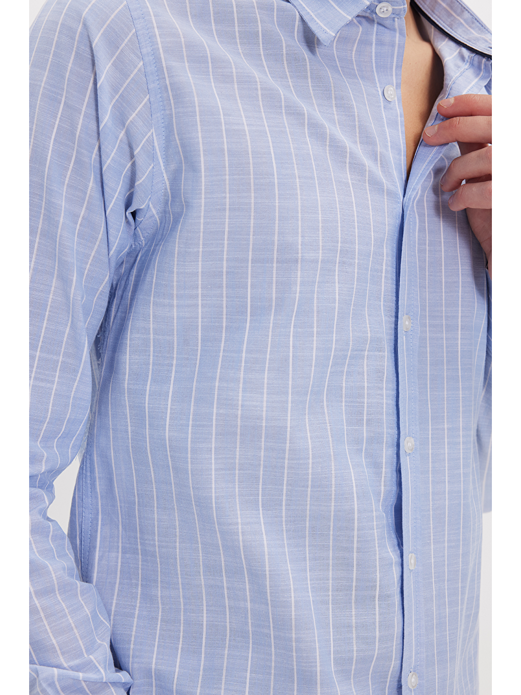 Mavi Erkek Slim Fit Dar Kesim Uzun Kollu %100 Pamuk Keten Doku Çizgili Gömlek-6