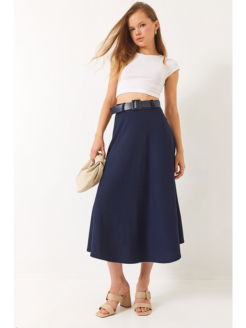 Lacivert Kadın Kemerli Kloş Örme Maxi Boy Etek