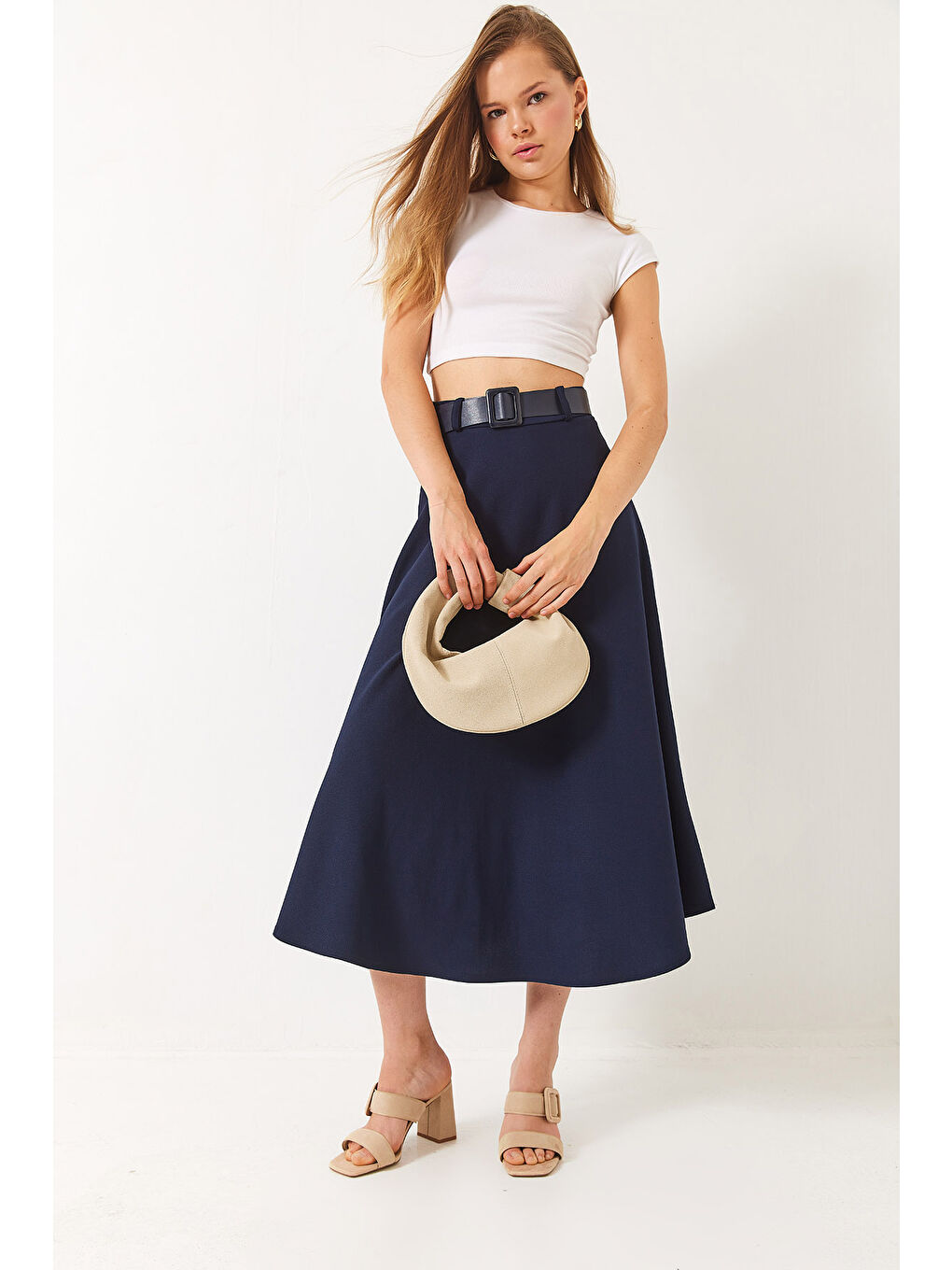 Lacivert Kadın Kemerli Kloş Örme Maxi Boy Etek-3