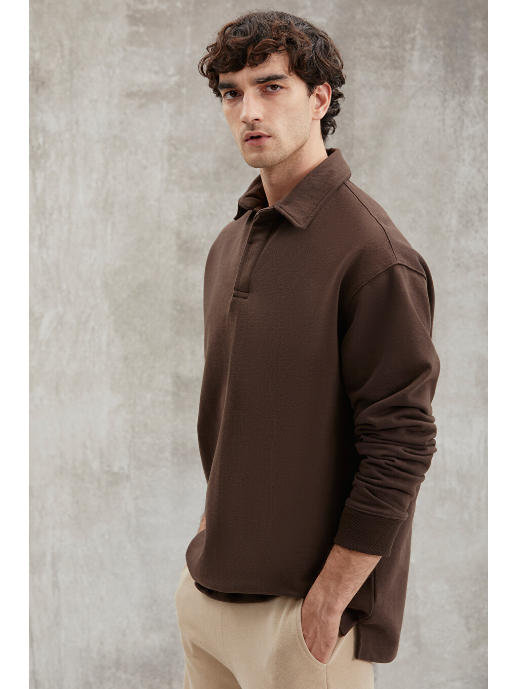 John Erkek Polo Sweat Gömlek Yakalı Organik Pamuklu Yırtmaçlı İçi Polarsız Koyu Kahverengi Sweatshir-4