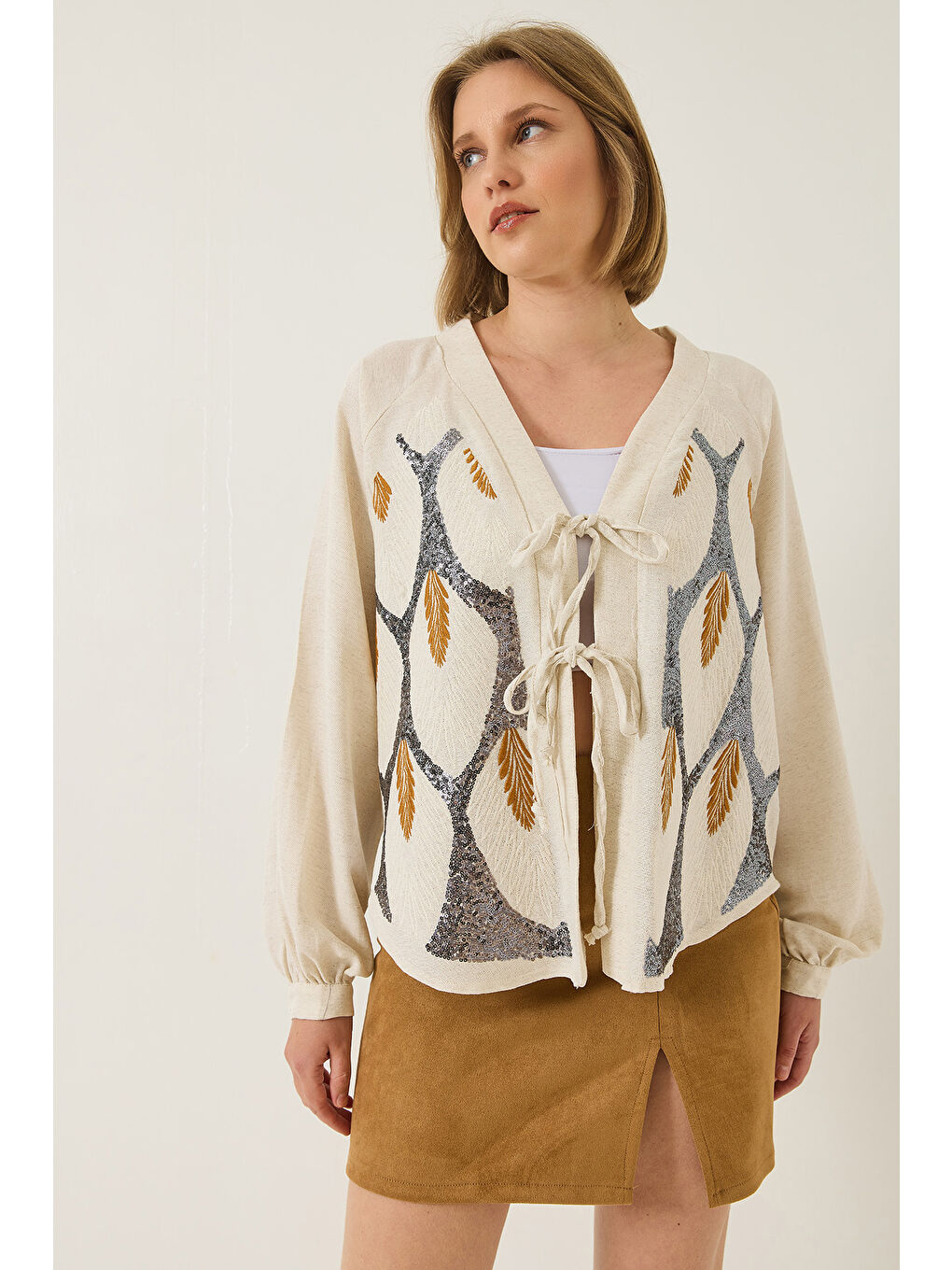 Bej Kadın Keten Pul Payet Nakışlı Bağlama Detaylı Kimono MH--1