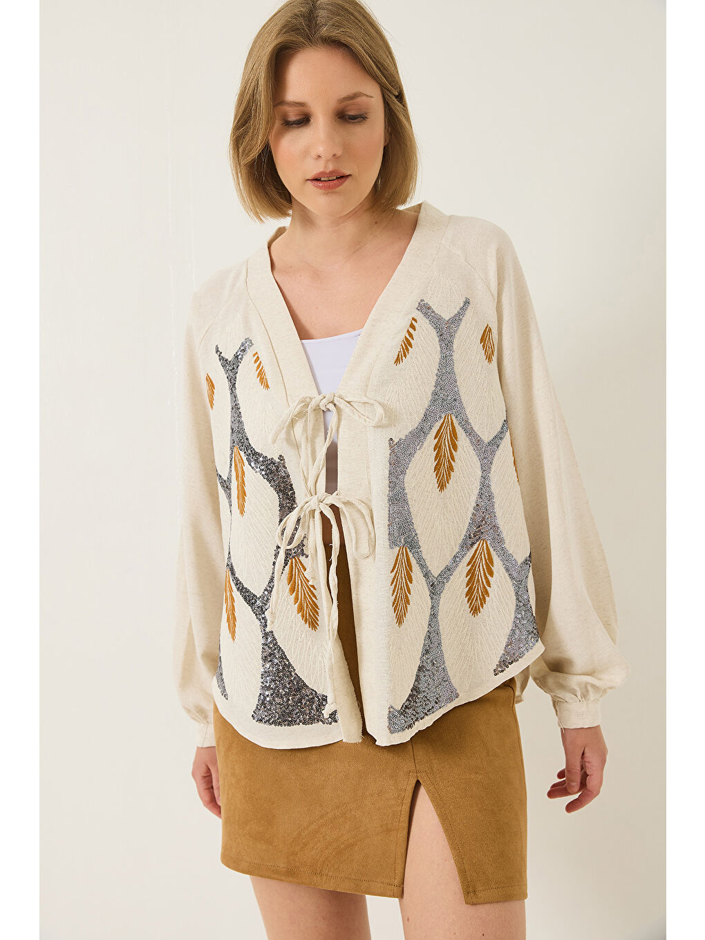 Bej Kadın Keten Pul Payet Nakışlı Bağlama Detaylı Kimono MH--2