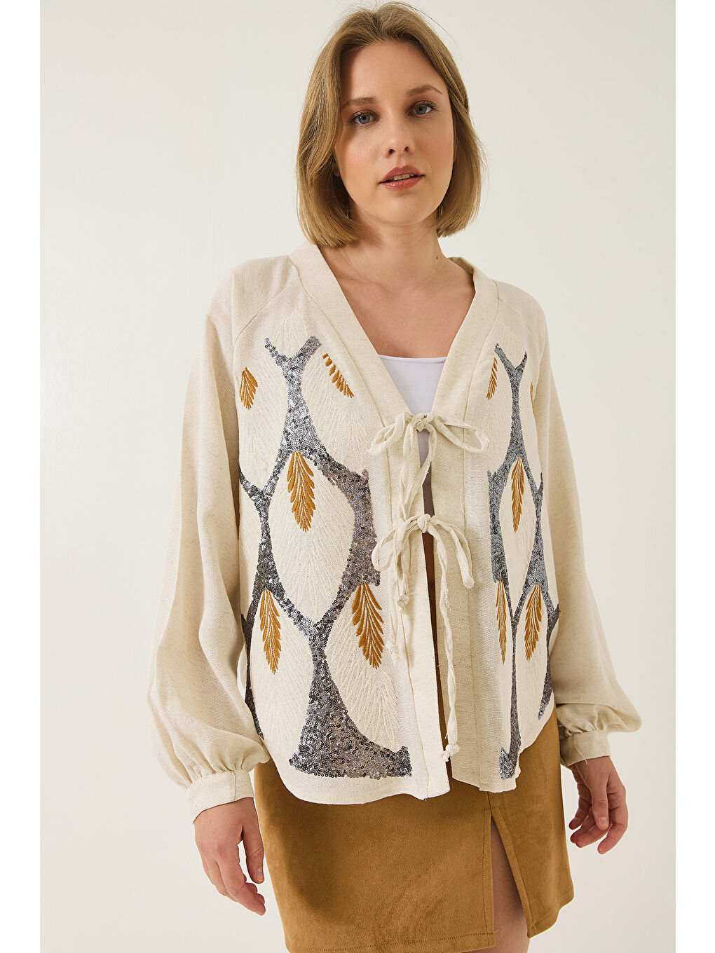 Bej Kadın Keten Pul Payet Nakışlı Bağlama Detaylı Kimono MH--3