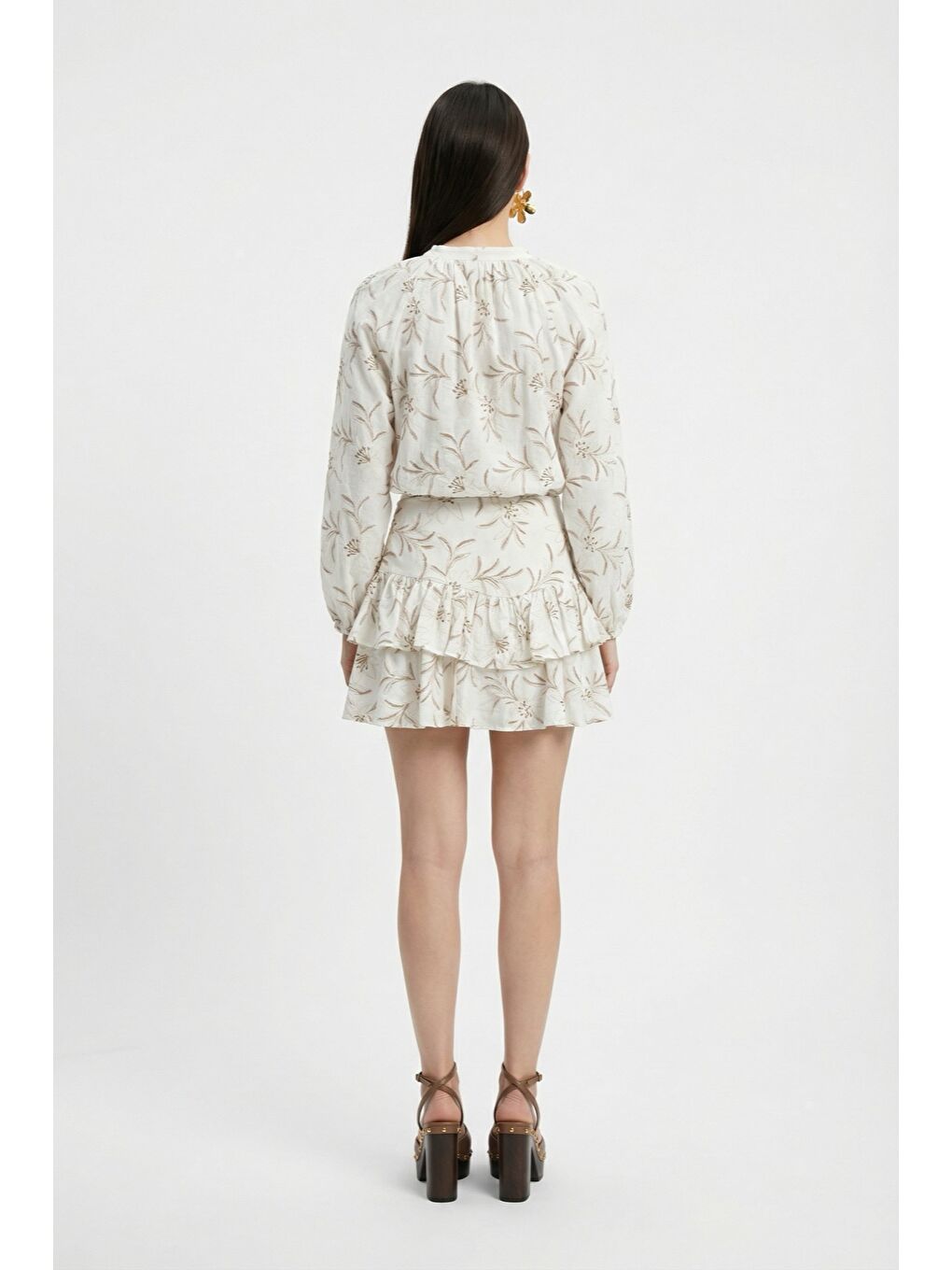 Çiçek Nakışlı Fırfırlı Mini Etek Ekru-2