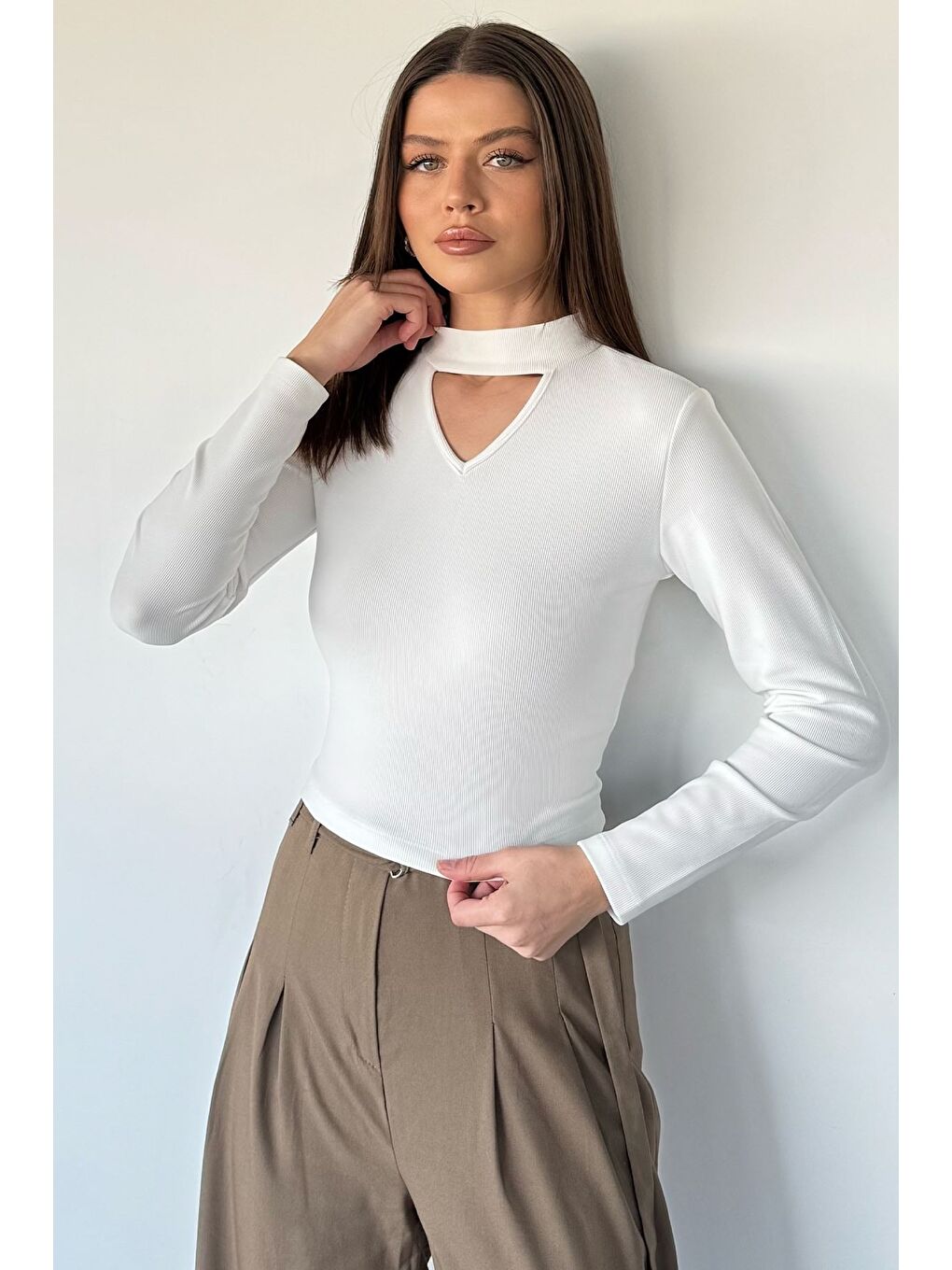 Ekru Kadın Ön Pencereli Kendinden Çizgi Desenli Bluz
