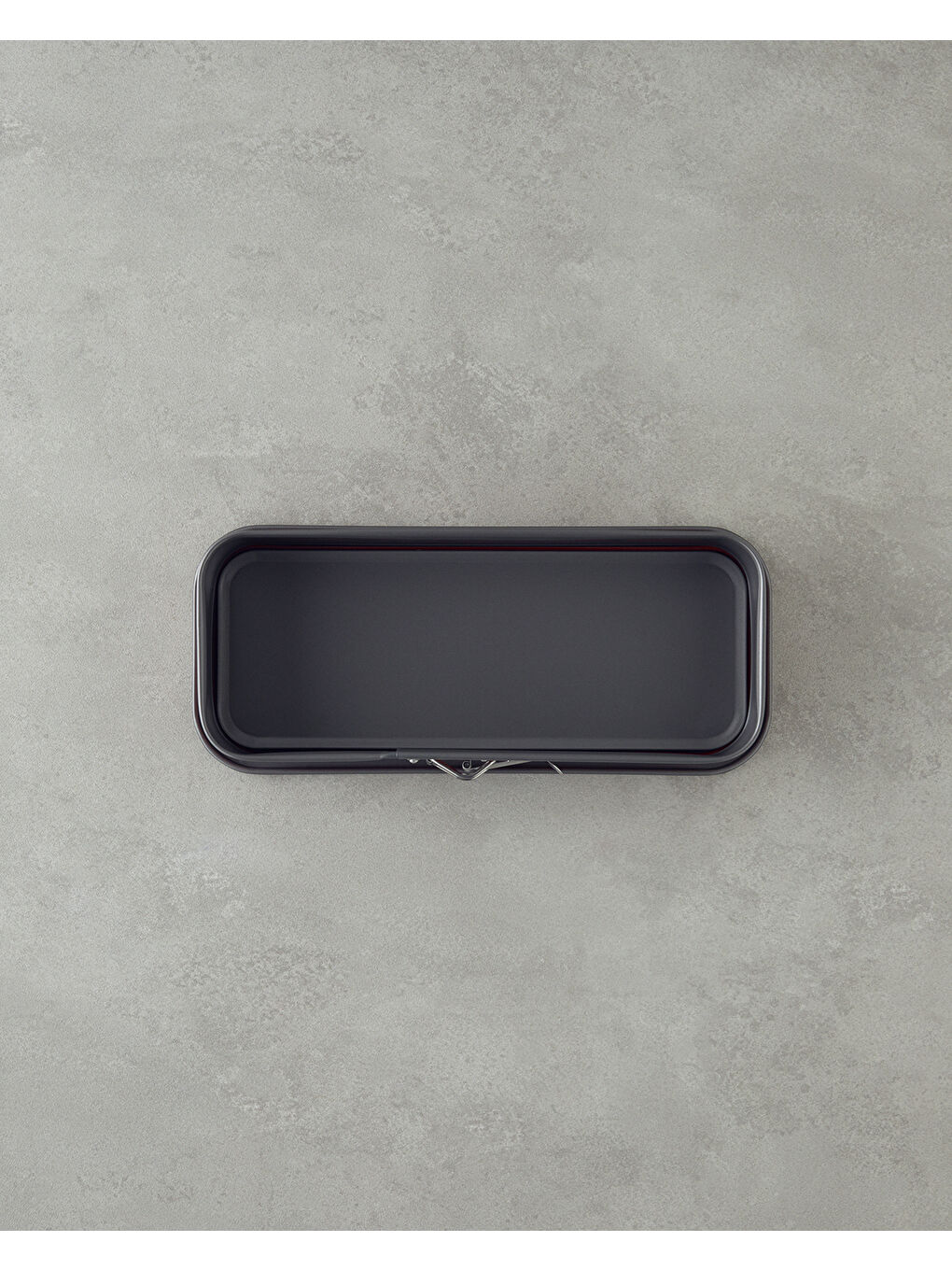 Baker’s Choice Karbon Çelik Klasik Kelepçeli Baton Kek Kalıbı 30 x 11 x 7 cm Kırmızı-2