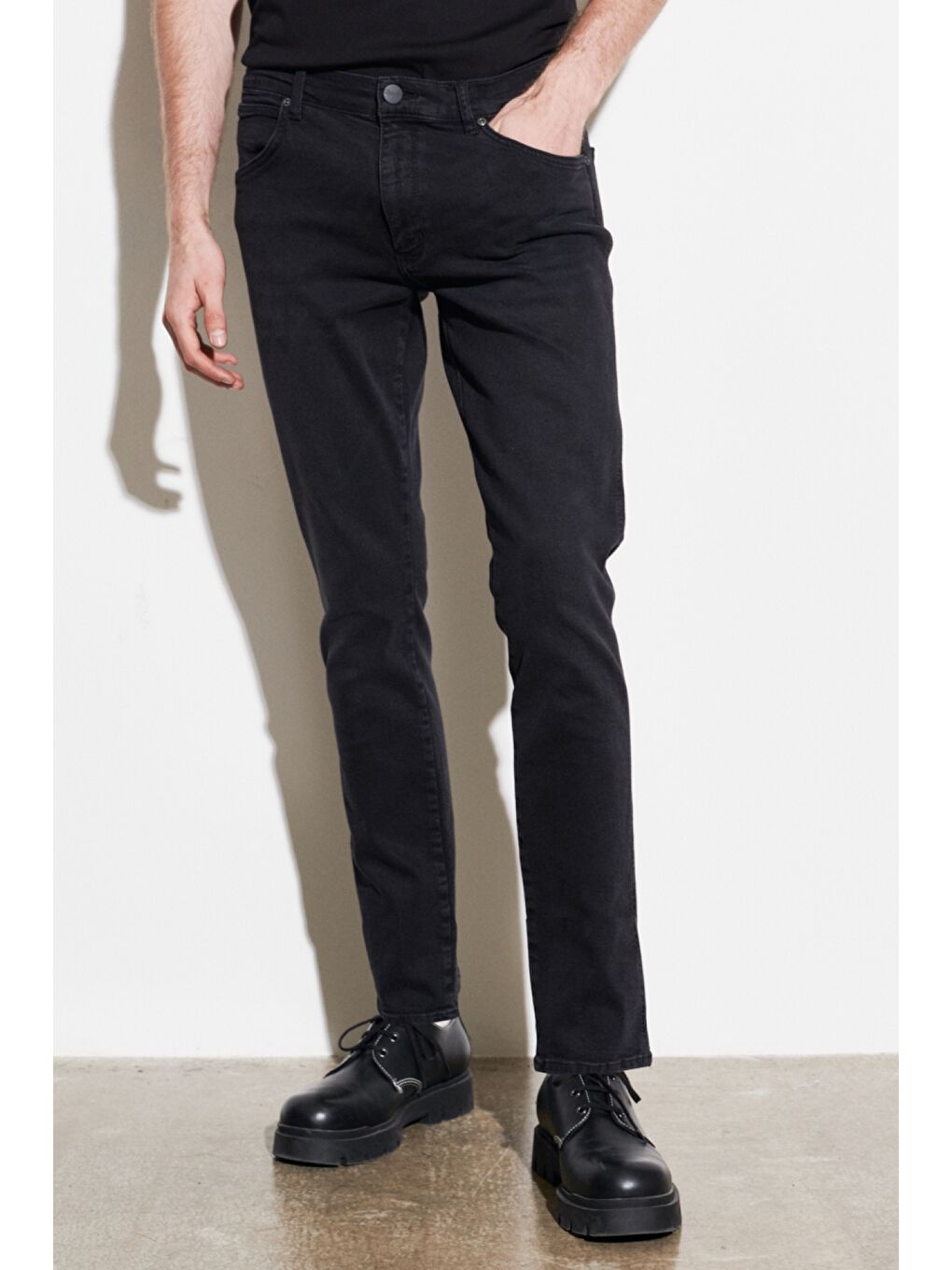 Siyah Larston Slim Fit Düşük Bel Denim Esnek Jean Pantolon
