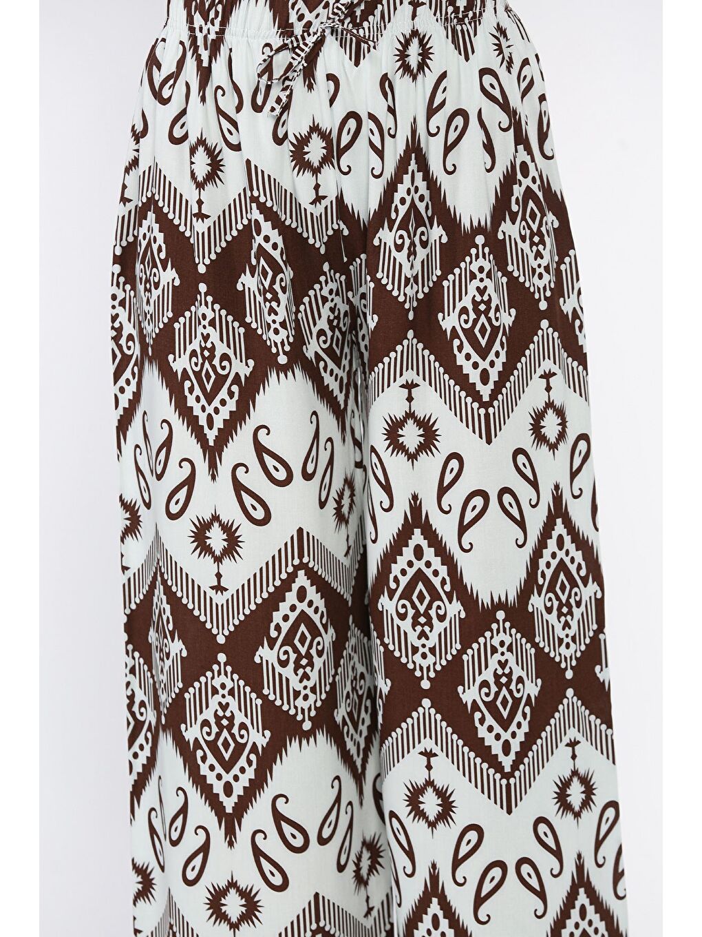 Kahverengi Kadın Bel Lastikli Etnik Desenli Büyük Beden Viskon Yürüyüş Pantolonu-3