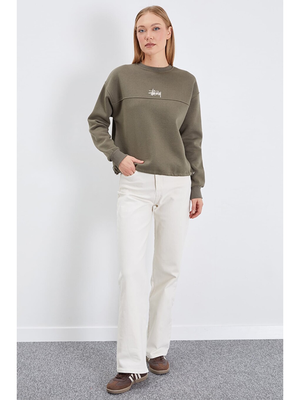 Haki 3 İplik İmza Nakışlı Stoperli Oversize Sweatshirt-4