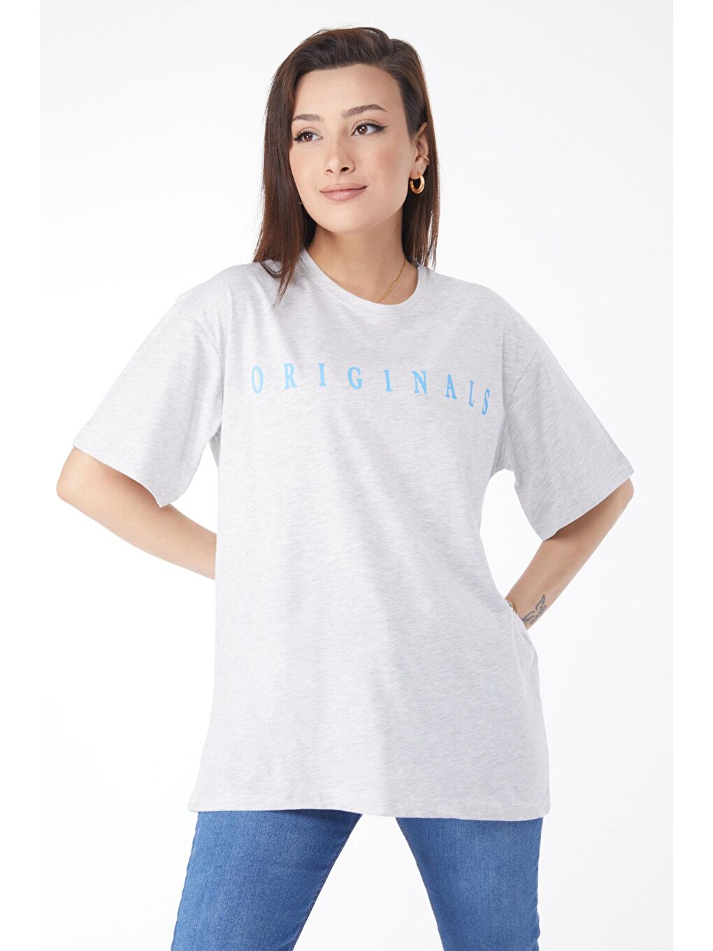 TOFİSA Gri Düz Bisiklet Yaka Kadın Gri Kısa Kollu Baskılı T-shirt - 24636 - 1