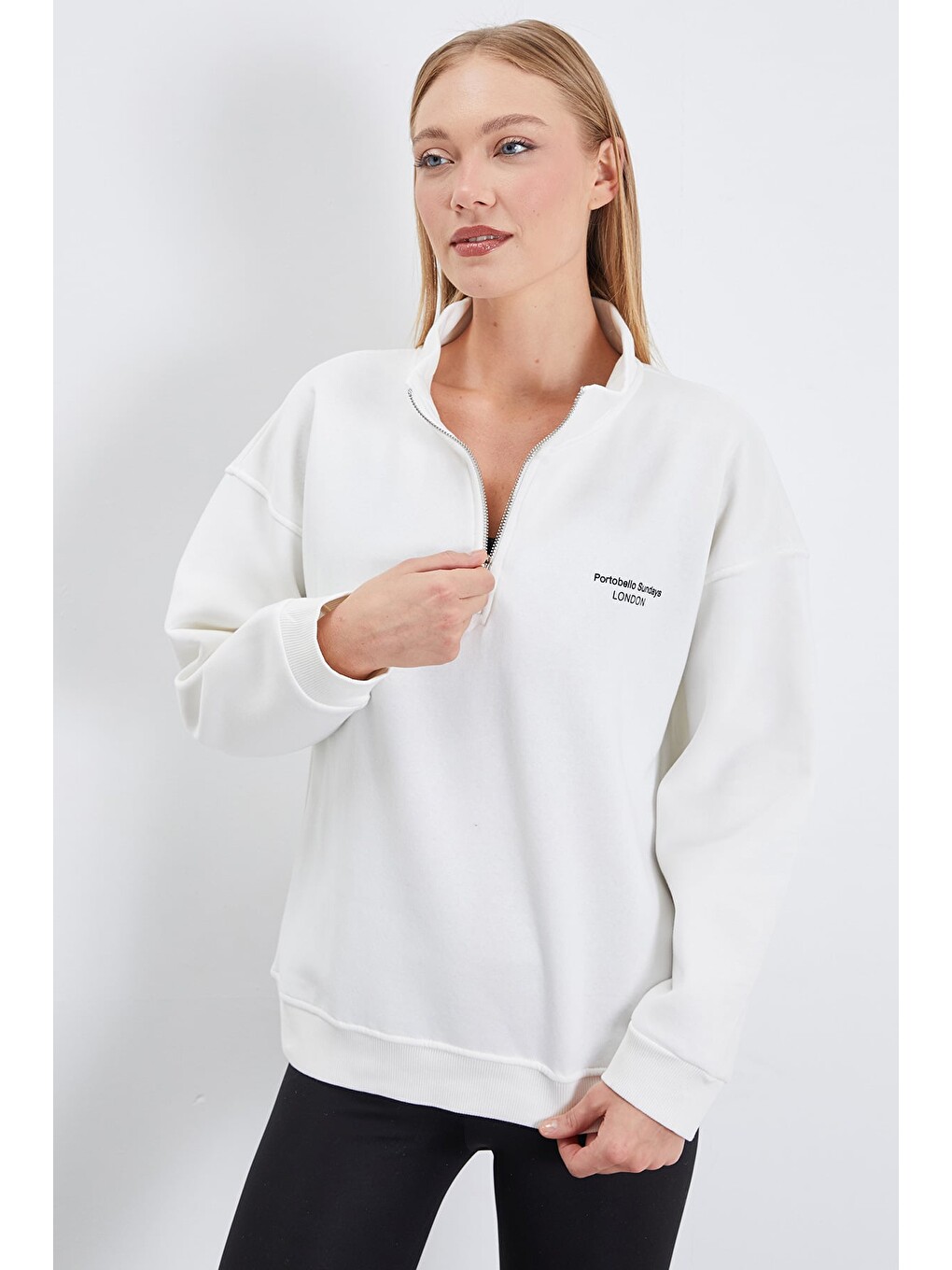 Ekru 3 İplik London Baskılı Yarım Fermuarlı Sweatshirt-1