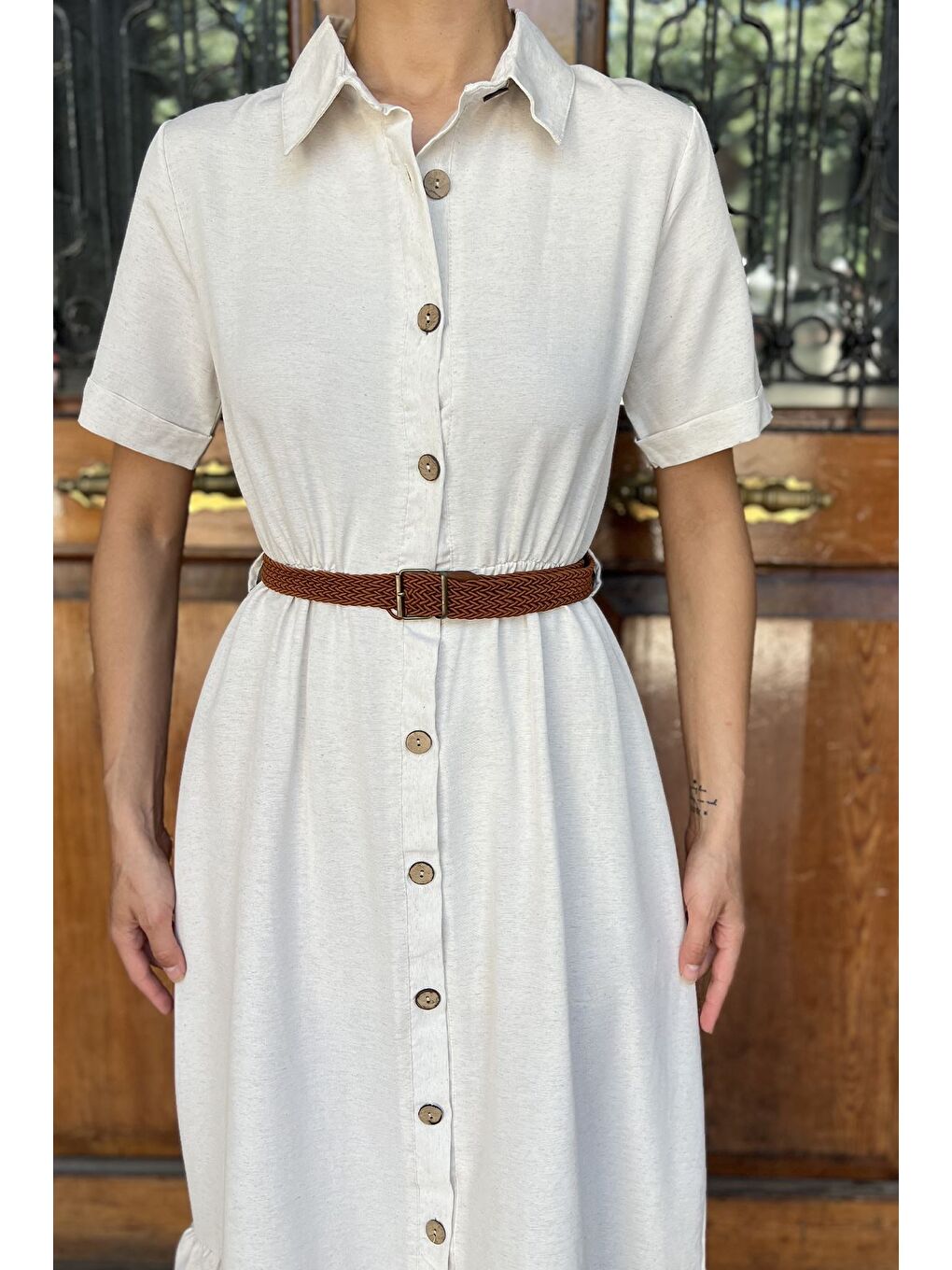 Bej Boydan Düğmeli Kemerli Keten Elbise-3