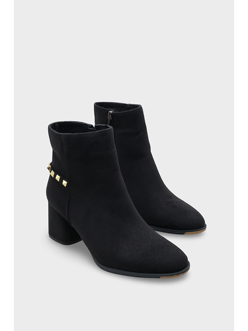 Siyah Elwira Kadın Bot-1