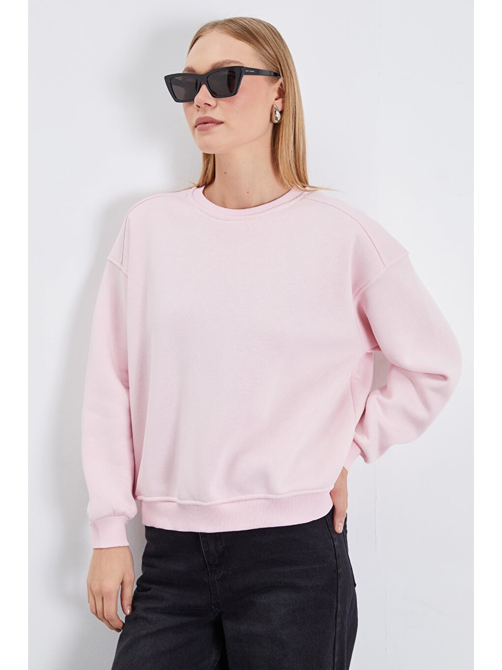 Pembe 3 İplik Basic Bisiklet Yaka Oversize Sweatshirt-2