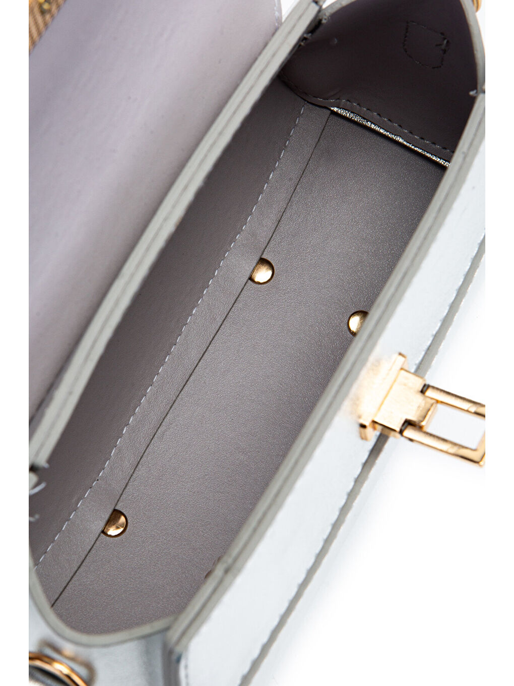 Gri Kilit Detaylı Luvia Kadın Çapraz Çanta Gümüş-3