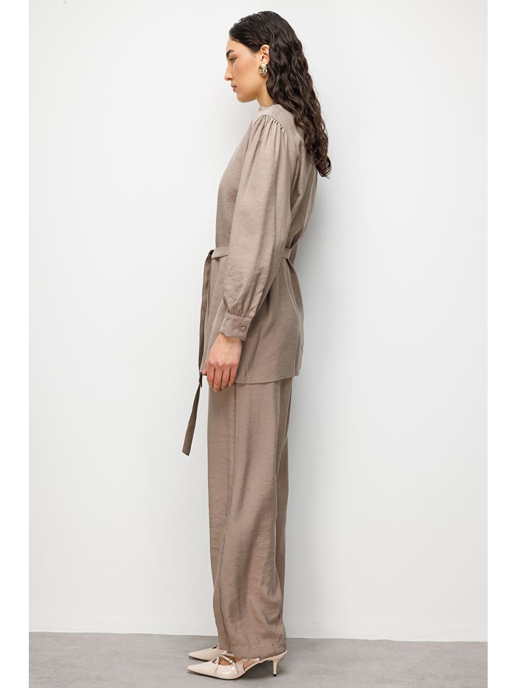 Hakim Yaka Modal Dokulu Bej Rengi Tunik-5