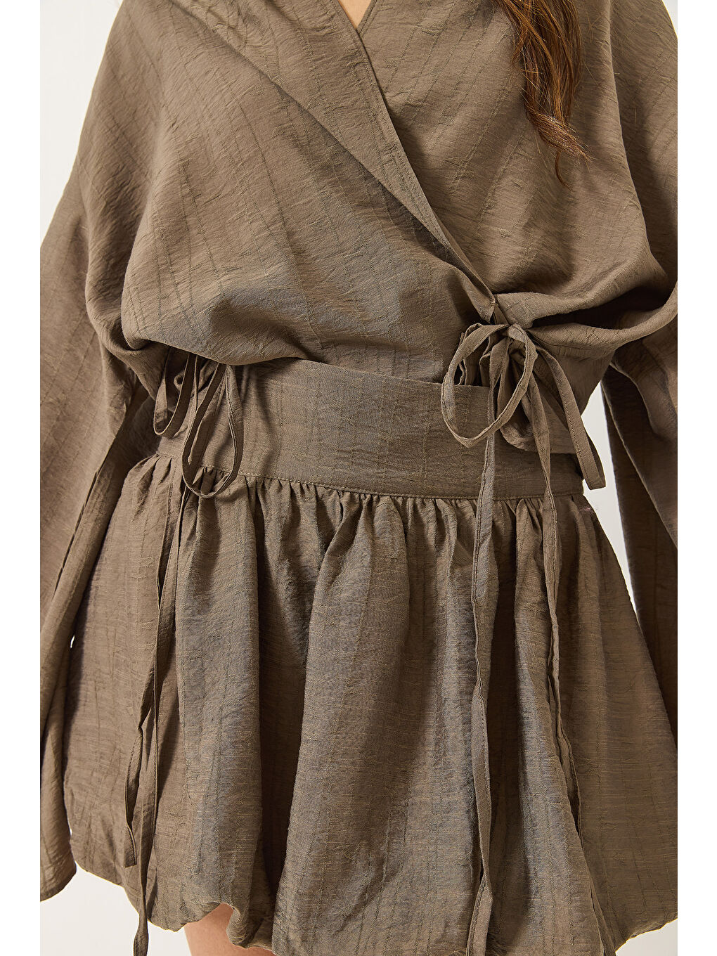 Haki Kadın Mini Balon Etekli Bağlama Detaylı Kimono Alt-Üst Takım-5